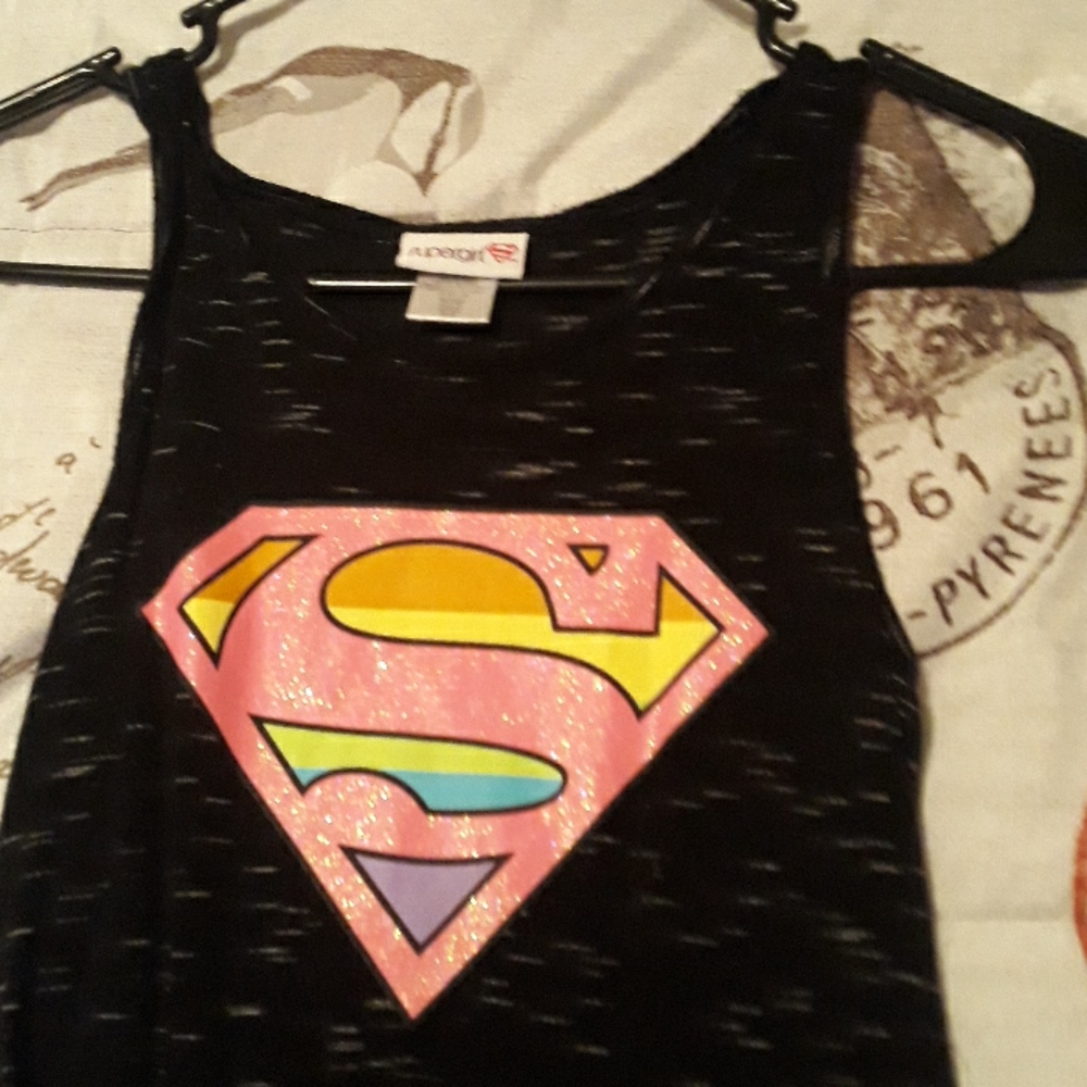 Supergirl tank top rainbow symbol